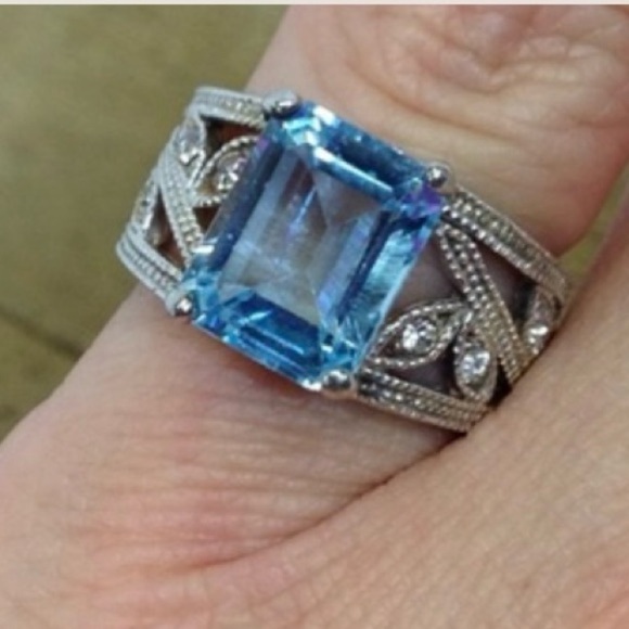 Syn - Beautiful Vintage Sterling Silver 925 Blue Spinel Emerald Cut Ring.  Siz… - Picture 7 of 7